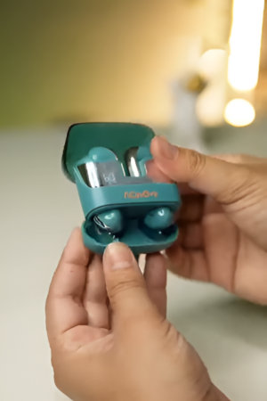 AcwO Dwane 101 True Wireless Earbuds