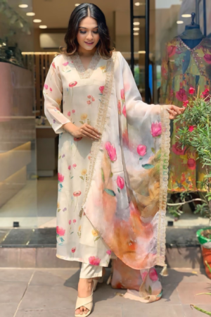 BLACK SCISSOR Off-White Colour Floral Printed Kurta